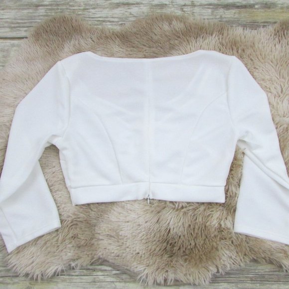 Sexy Mesh Inset Crop Top - Picture 7 of 10